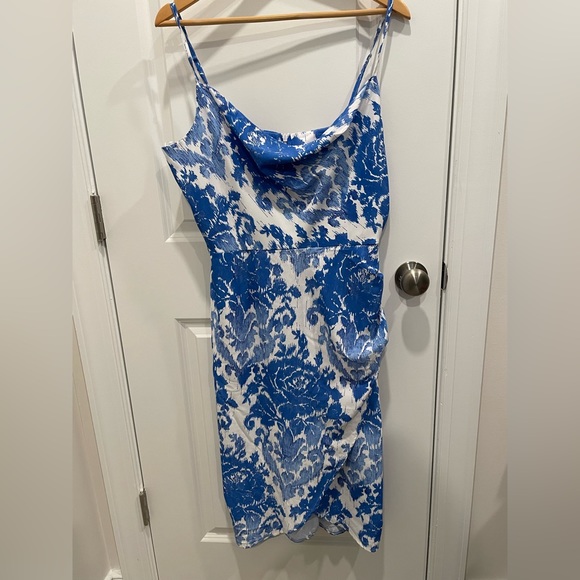 Never Fully Dressed Blue & White Print Midi Dress in Sz 12 UK/8 US - Picture 4 of 8